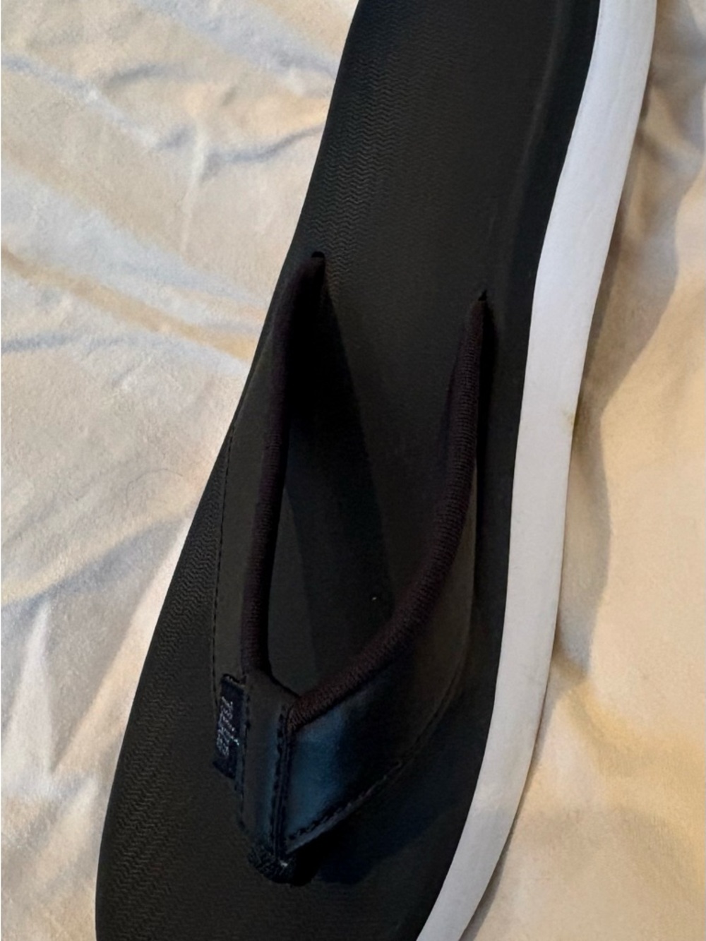 Nike Black and White Women's Flip Flop Sandals - Picture 9 of 10